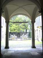 dom